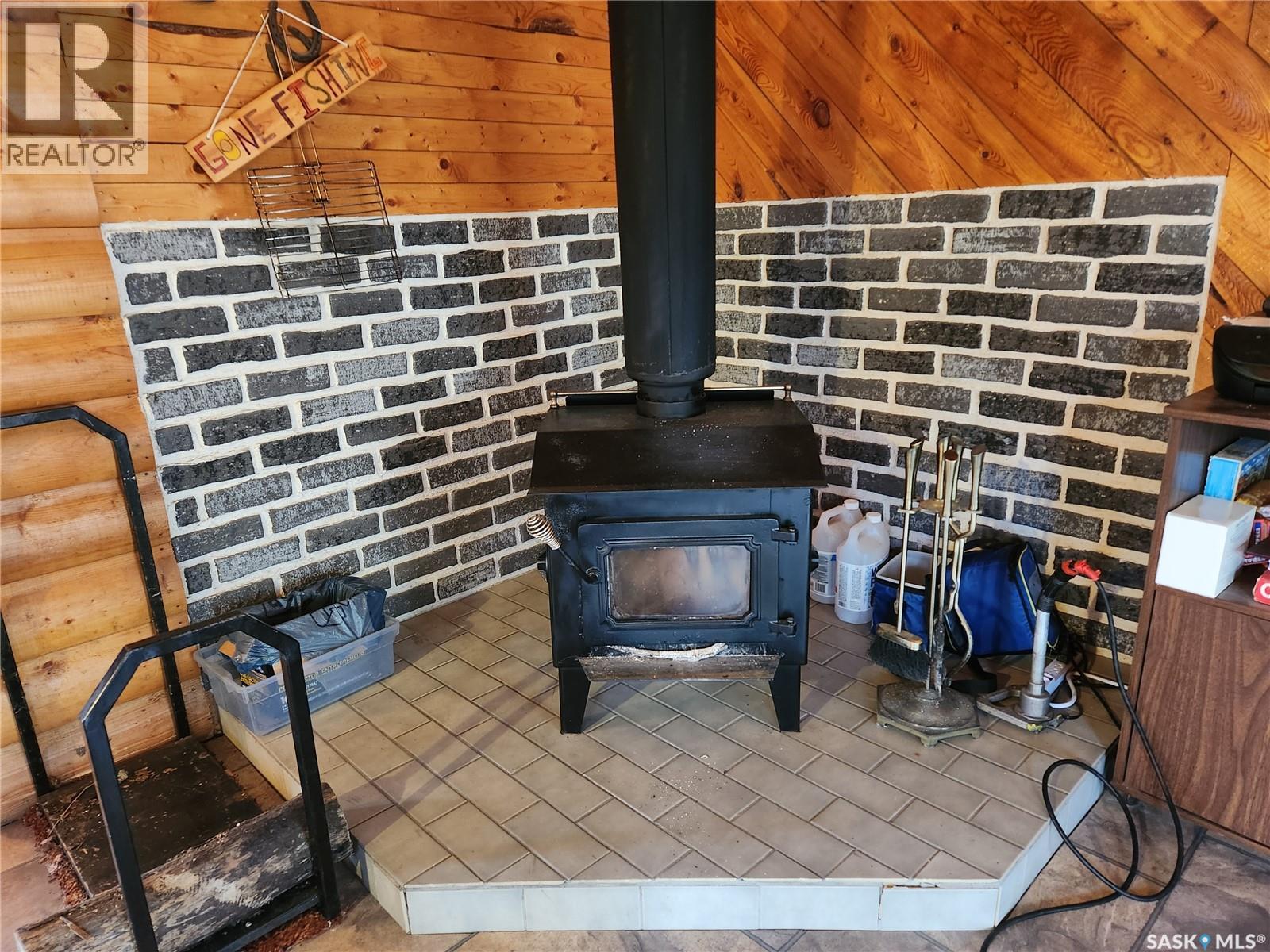 #5 Lookout Road, Northern Admin District, SK - Indoor Photo Showing Other Room