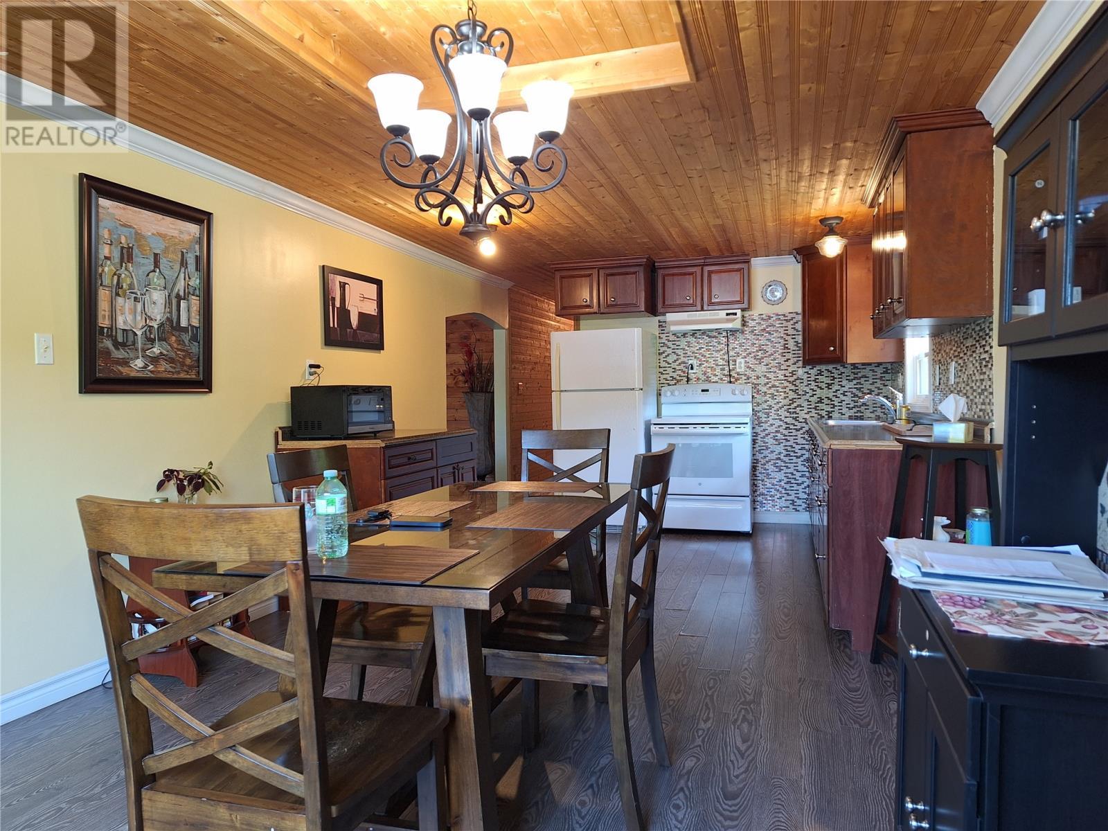 0 Main Road, South Branch, NL - Indoor Photo Showing Dining Room