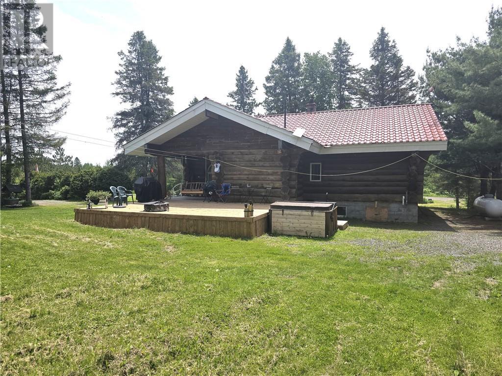 252 Pothier, St. Charles, ON - Outdoor