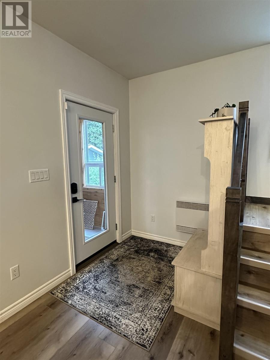 20 Queen St S, Chapleau, ON - Indoor Photo Showing Other Room