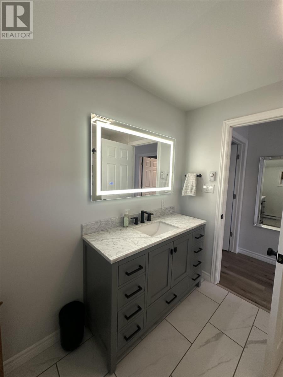 20 Queen St S, Chapleau, ON - Indoor Photo Showing Bathroom
