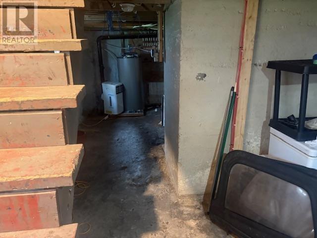 20 Queen St S, Chapleau, ON - Indoor