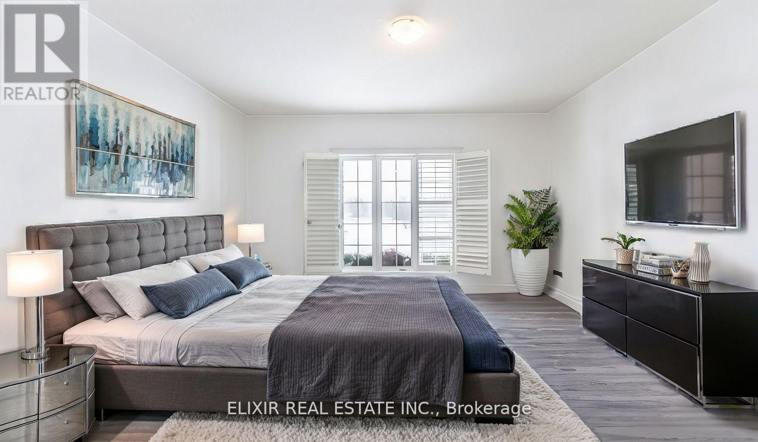 8882 Highway 89, Adjala-Tosorontio, ON - Indoor Photo Showing Bedroom