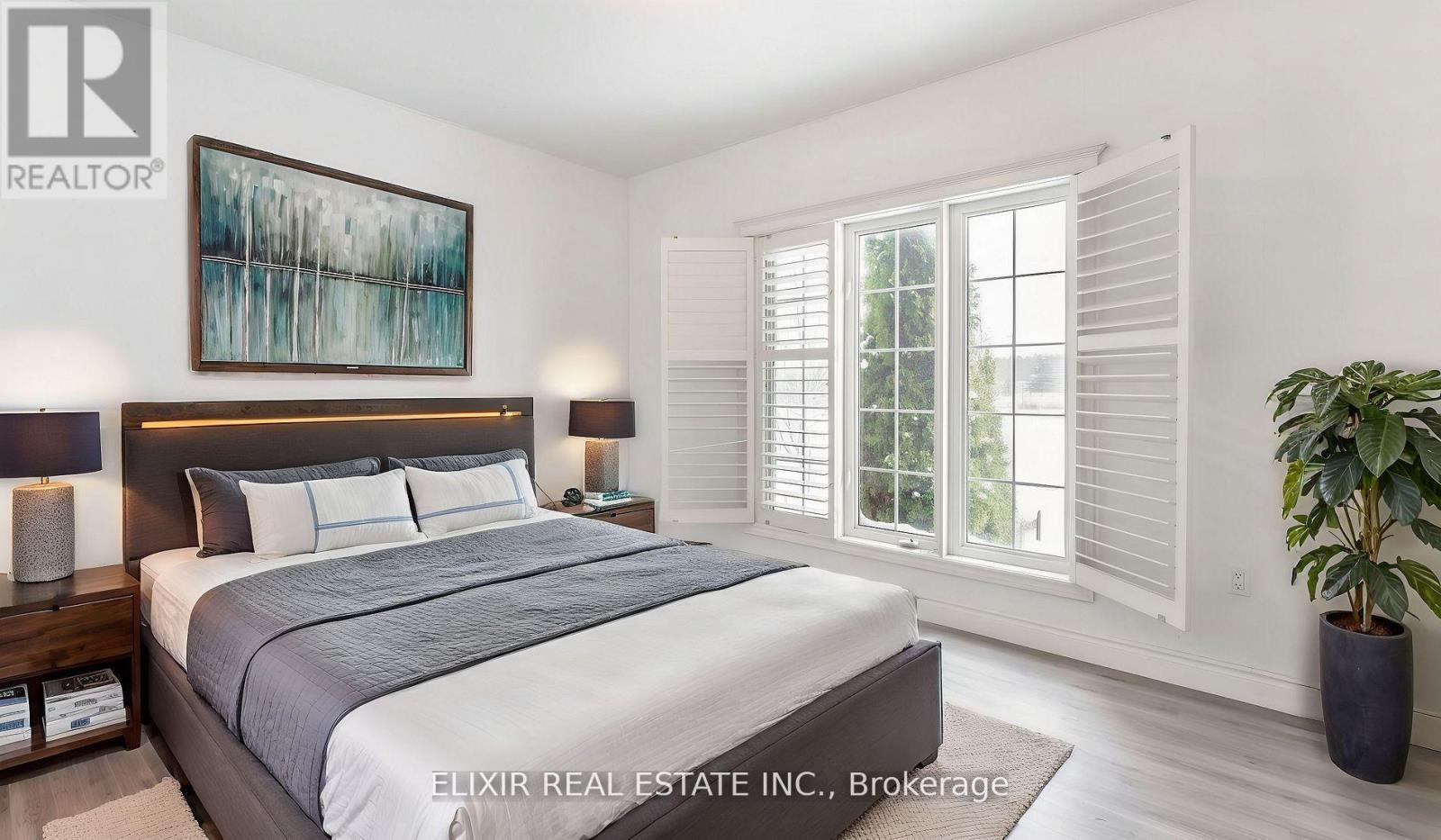 8882 Highway 89, Adjala-Tosorontio, ON - Indoor Photo Showing Bedroom