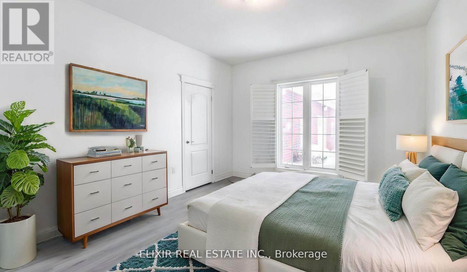 8882 Highway 89, Adjala-Tosorontio, ON - Indoor Photo Showing Bedroom