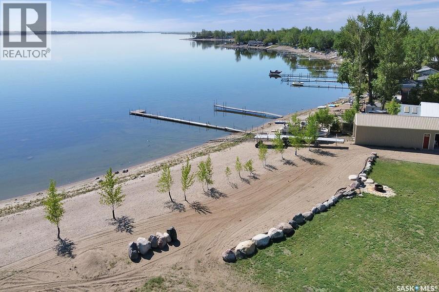 400 Lakeshore Drive, Wee Too Beach, SK - Outdoor With Body Of Water With View