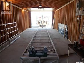 400 Lakeshore Drive, Wee Too Beach, SK - Indoor Photo Showing Other Room