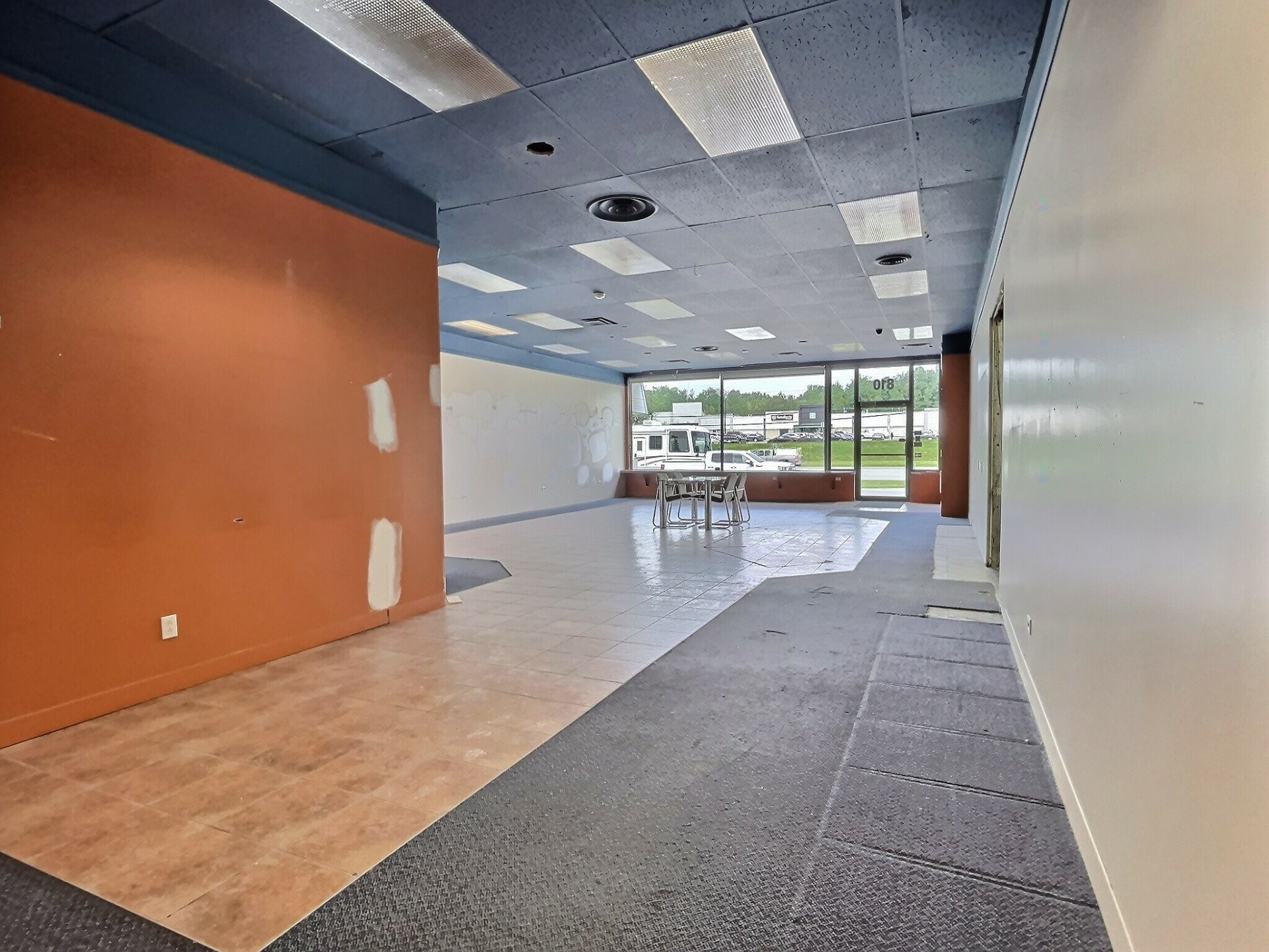 Interior - 808 - 812 Boul. Frontenac E., Thetford Mines, QC - Indoor Photo Showing Other Room