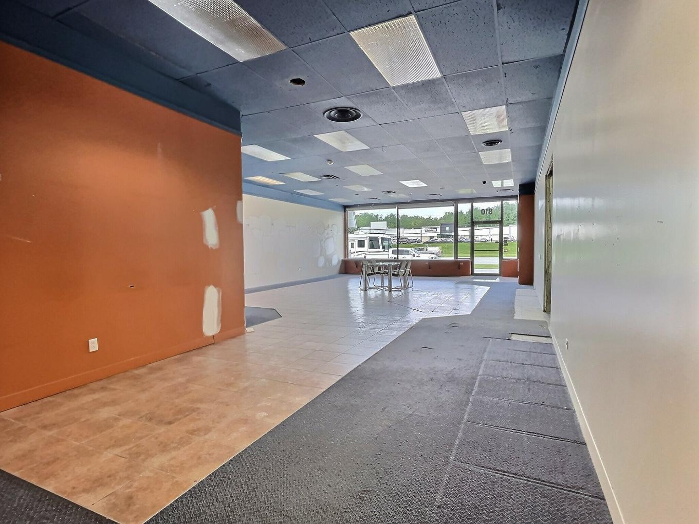 Interior - 808 - 812 Boul. Frontenac E., Thetford Mines, QC - Indoor Photo Showing Other Room