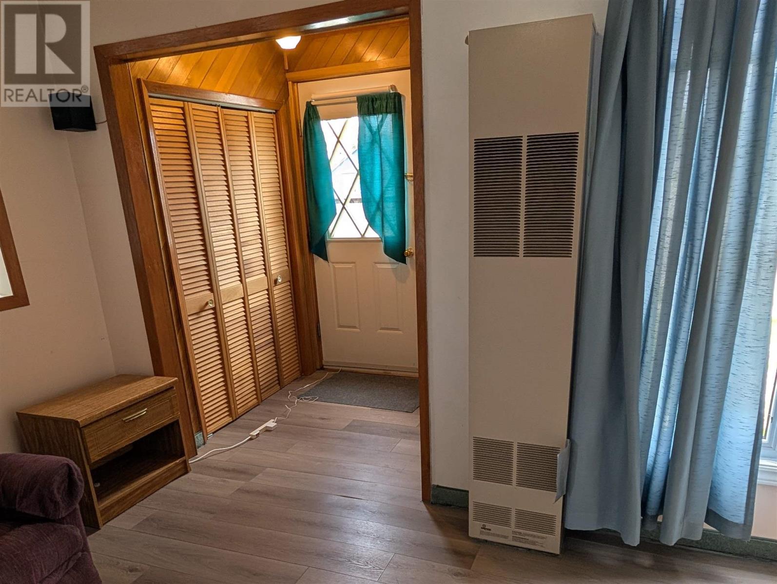 61 Third Ave, Wawa, ON - Indoor Photo Showing Other Room