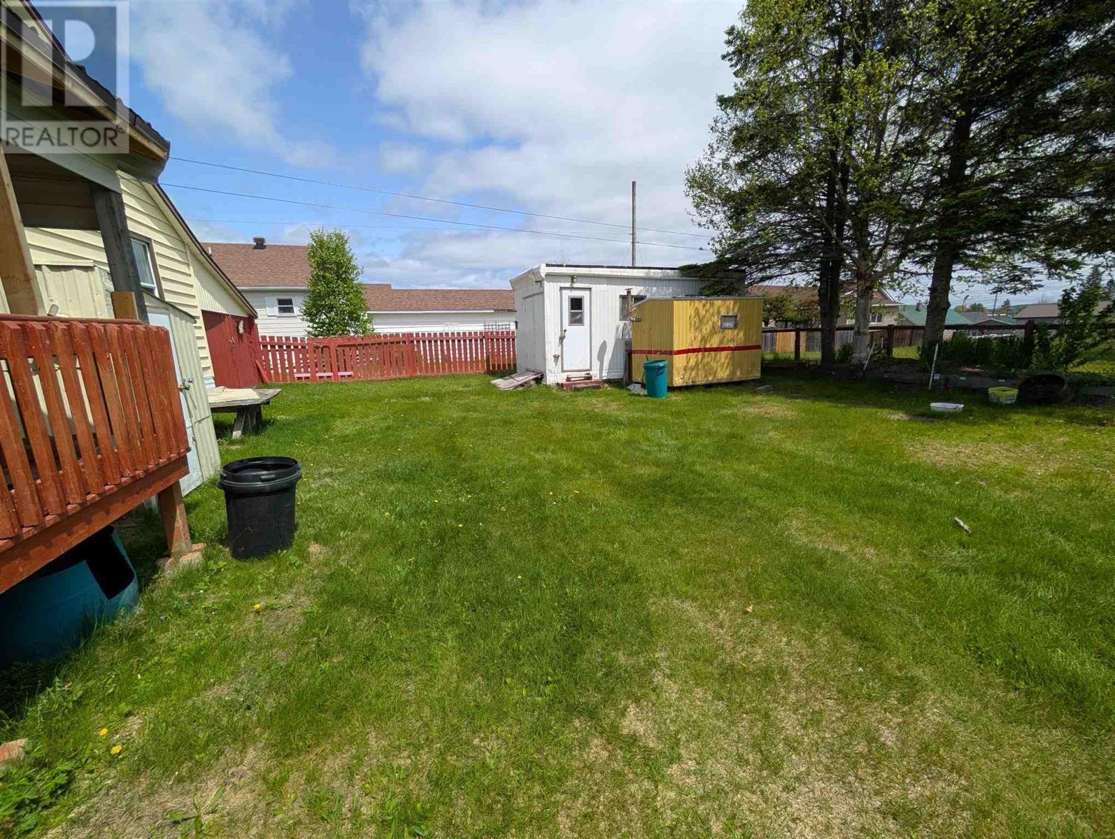 61 Third Ave, Wawa, ON - Outdoor