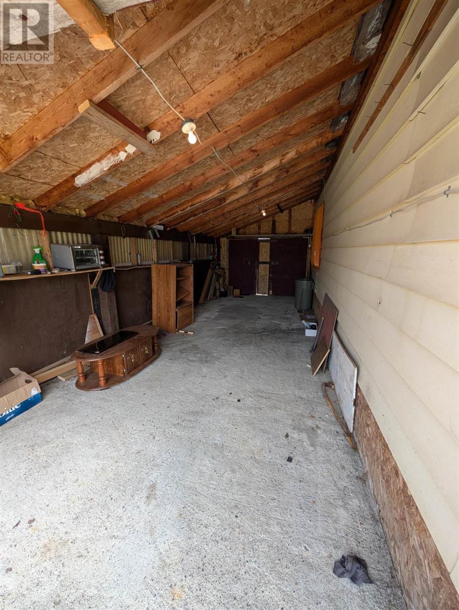 61 Third Ave, Wawa, ON - Indoor