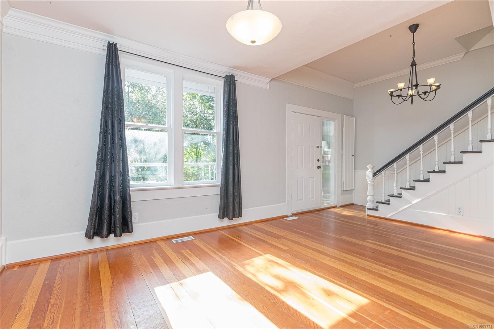 1421 Cranberry Ave, Nanaimo, BC