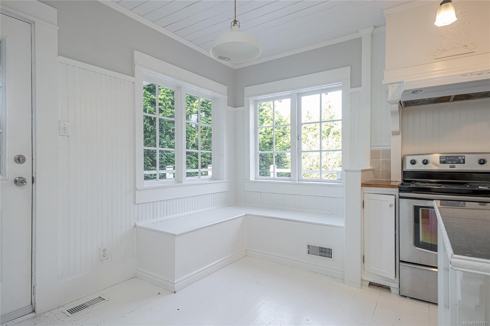 1421 Cranberry Ave, Nanaimo, BC