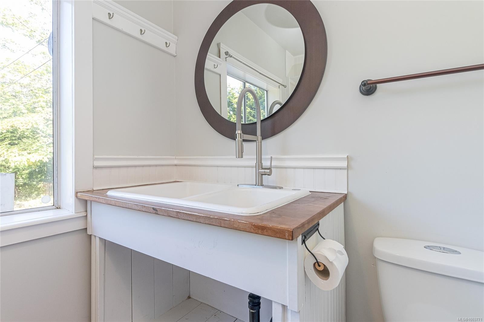 1421 Cranberry Ave, Nanaimo, BC