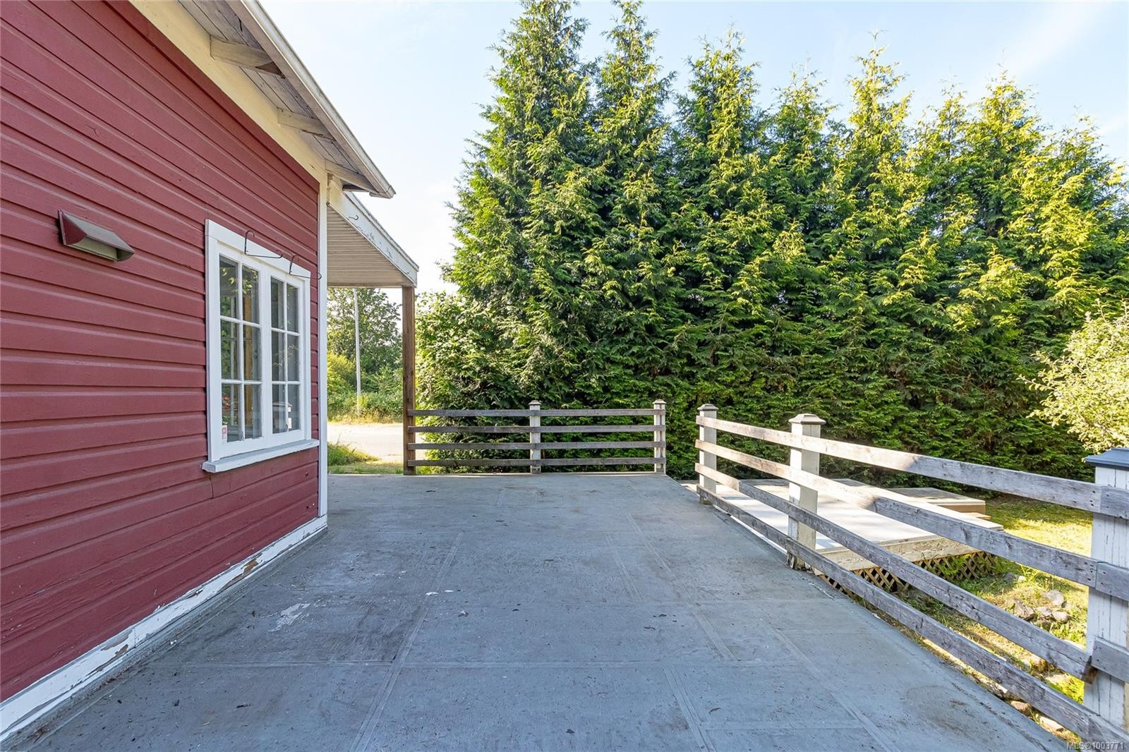 1421 Cranberry Ave, Nanaimo, BC