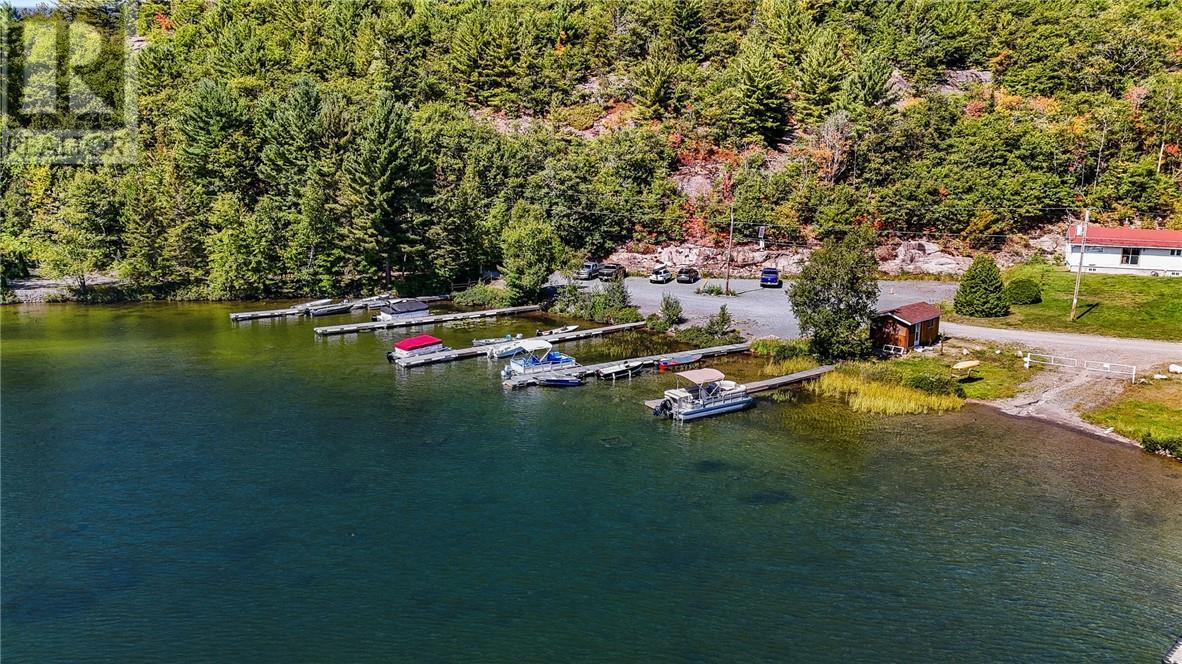 1 Windy Lake Shorty'S Island, Levack, ON