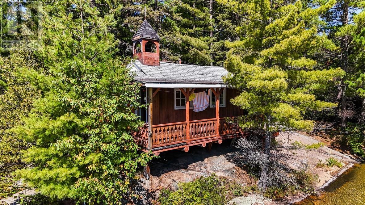 1 Windy Lake Shorty'S Island, Levack, ON