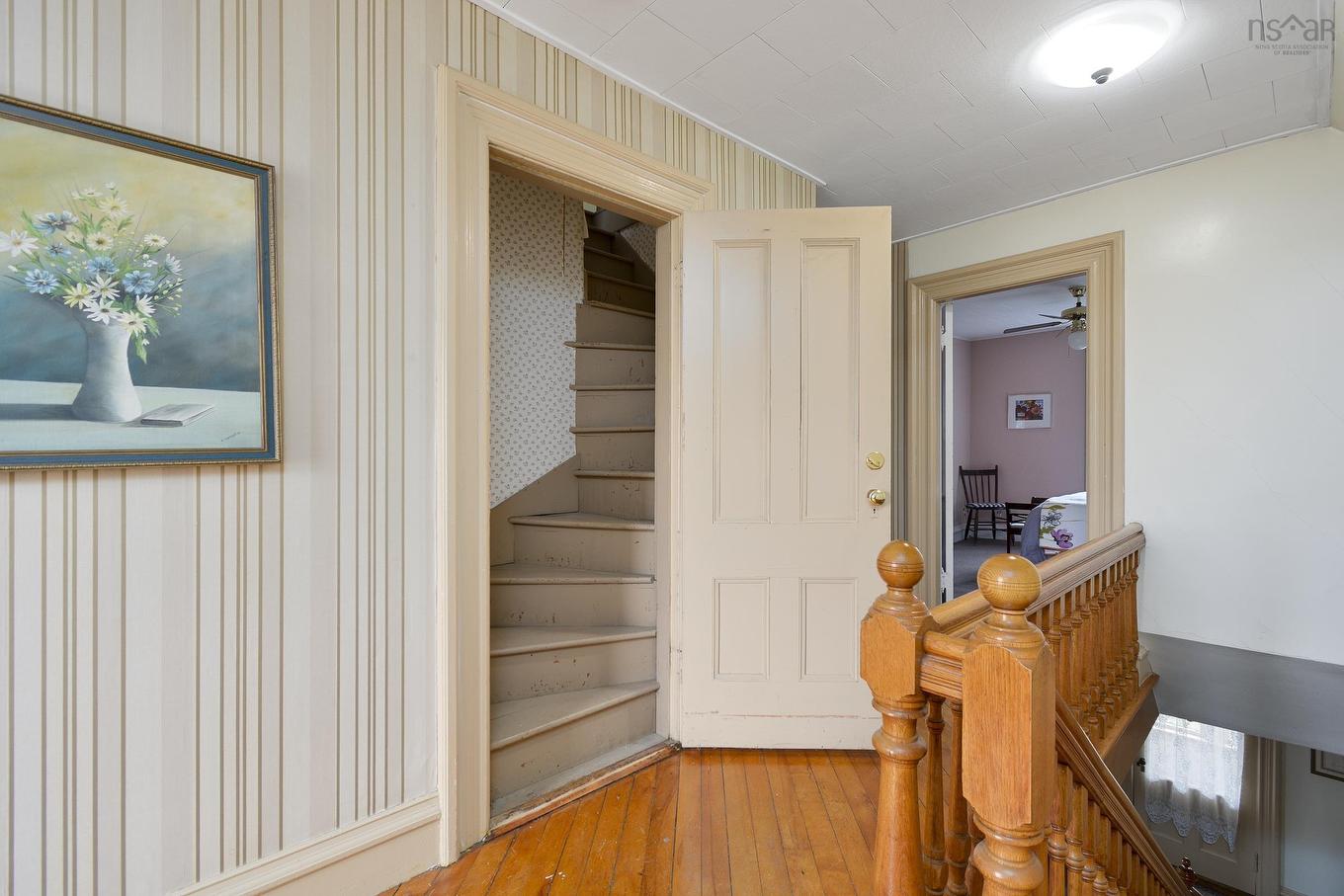 523 Chebucto Street, Baddeck, NS