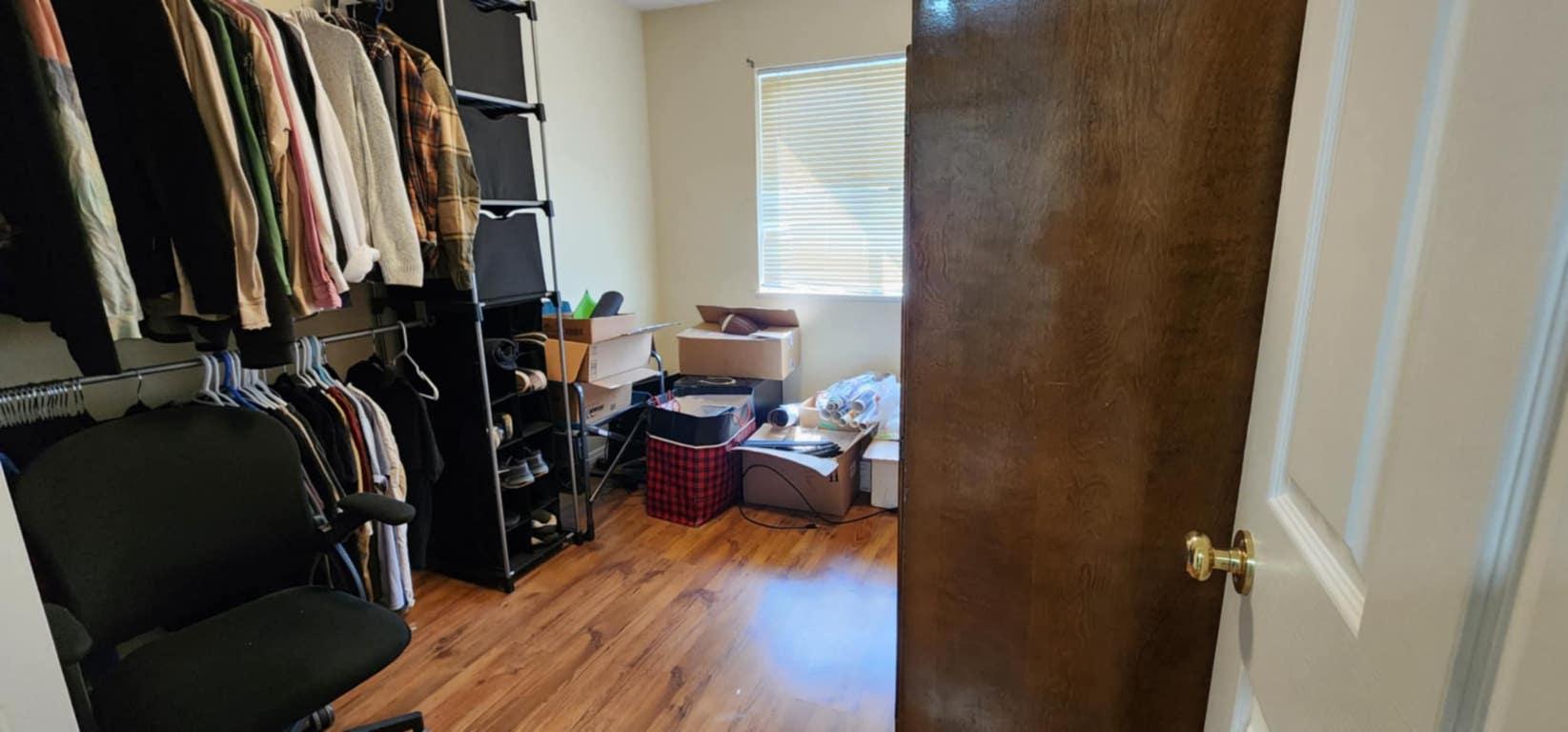 48 Puckett Road, Cherryville, BC - Indoor