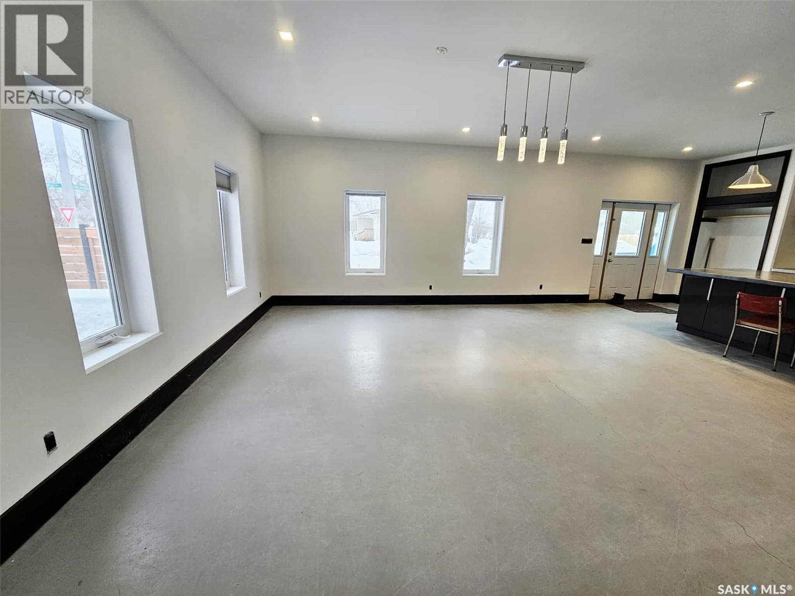 347 Maple Avenue, Yorkton, SK - Indoor Photo Showing Other Room