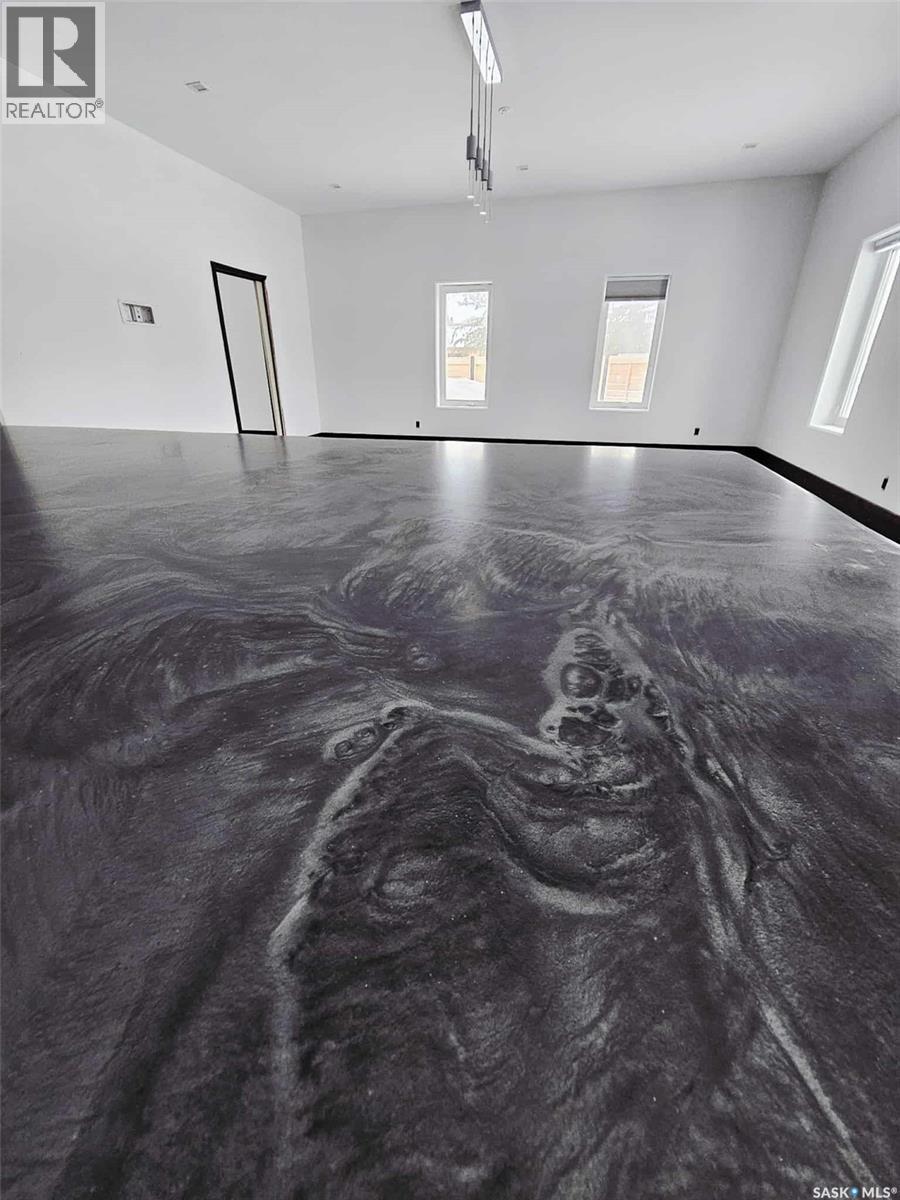 347 Maple Avenue, Yorkton, SK - Indoor Photo Showing Other Room