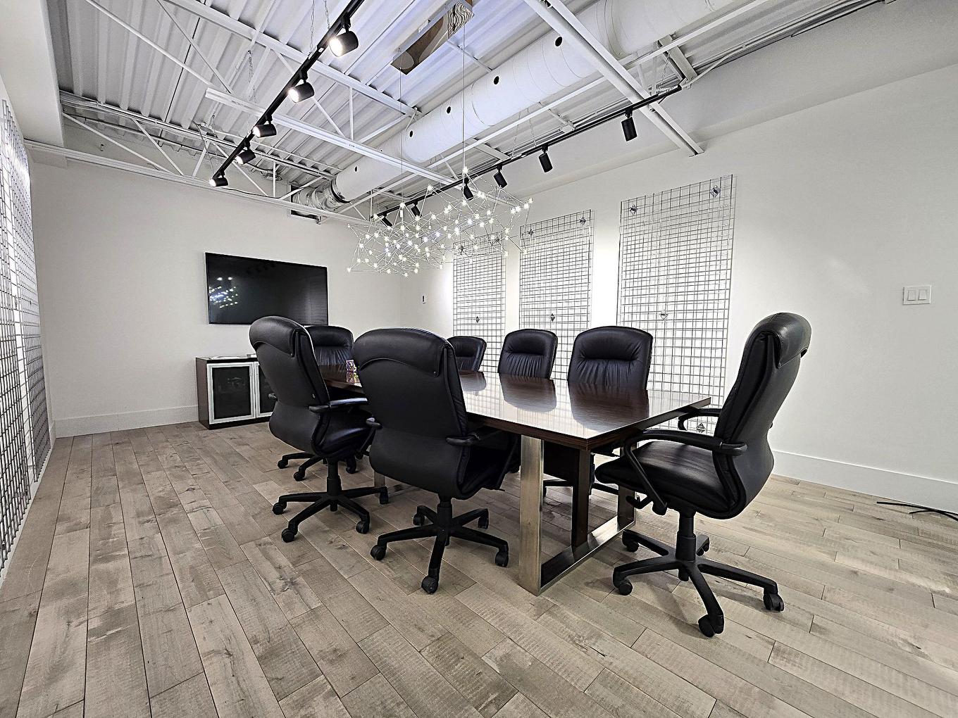 Conference room - 3591Z - 3595Z Boul. De La Grande-Allée, Boisbriand, QC - Indoor Photo Showing Office