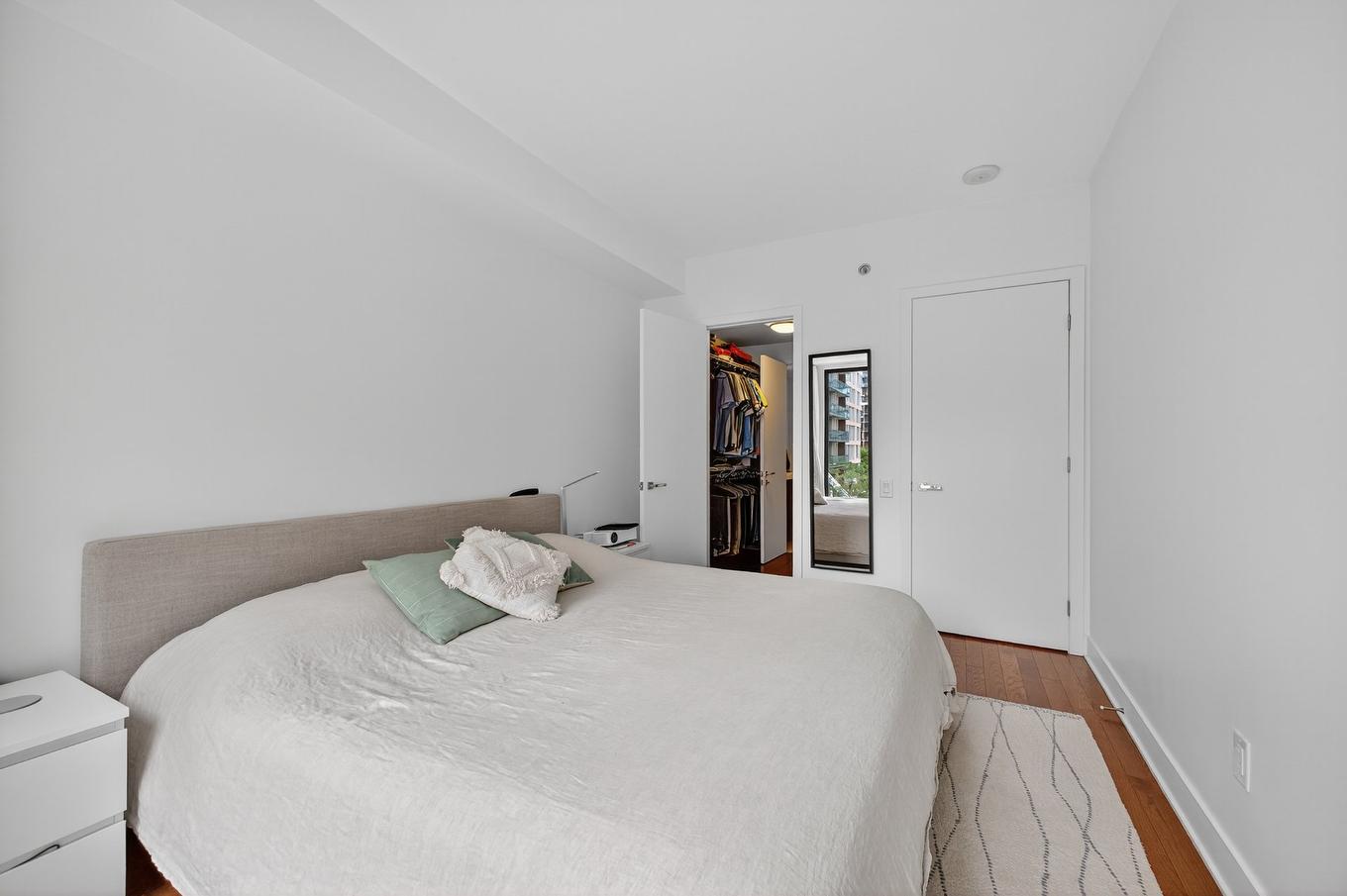 Chambre à coucher principale - 308-1500 Rue Des Bassins, Montréal (Le Sud-Ouest), QC - Indoor Photo Showing Bedroom