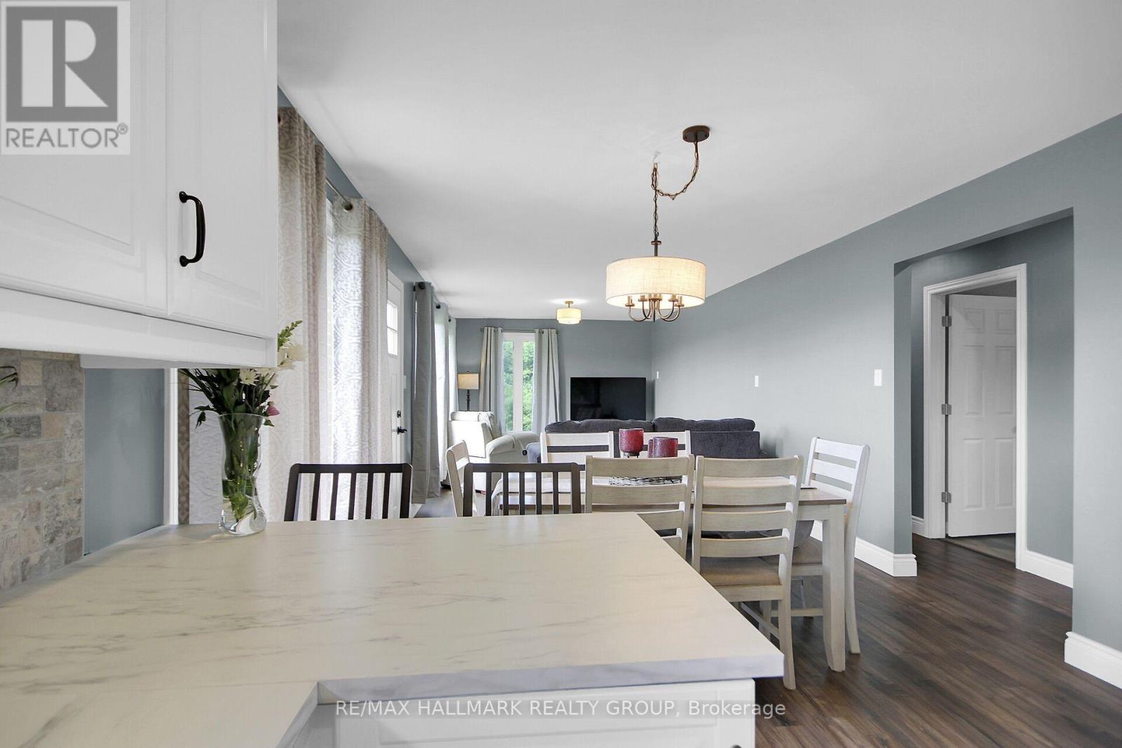 1352 County 43 Road Highway W, Montague, ON