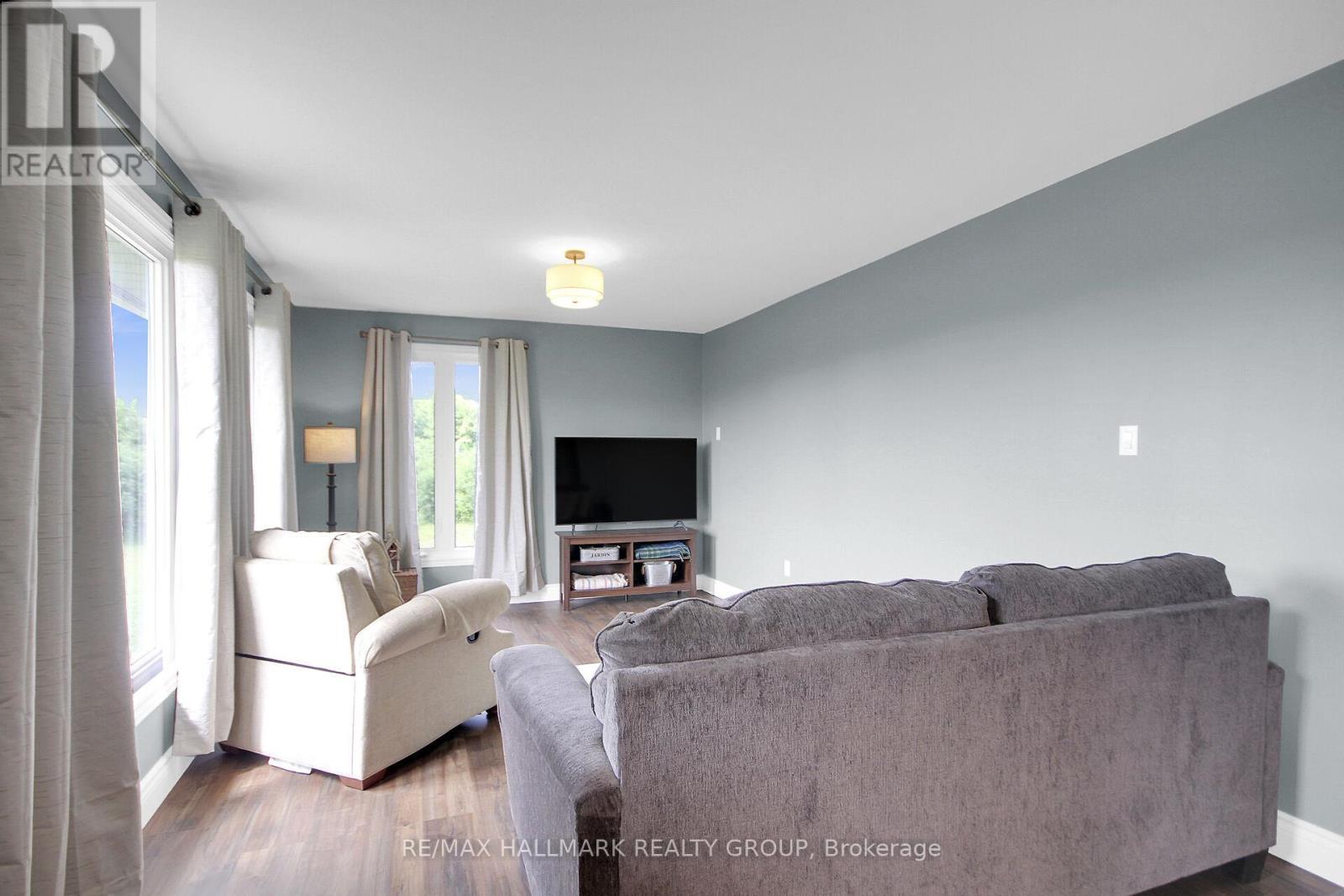 1352 County 43 Road Highway W, Montague, ON