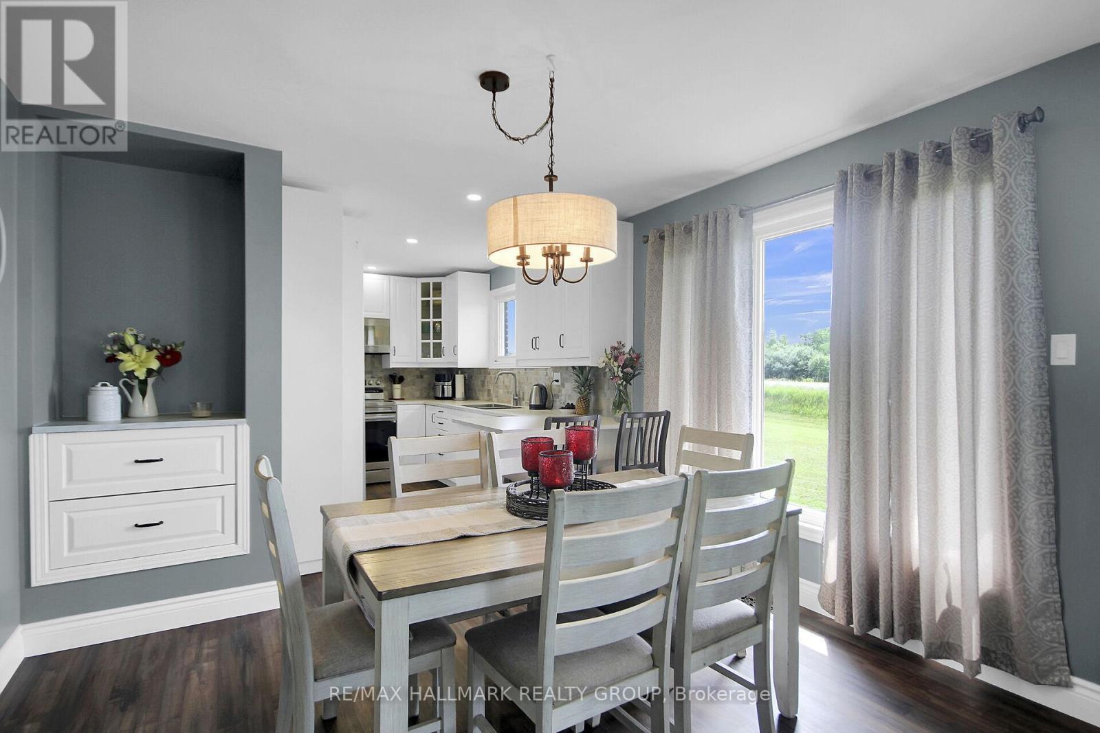 1352 County 43 Road Highway W, Montague, ON