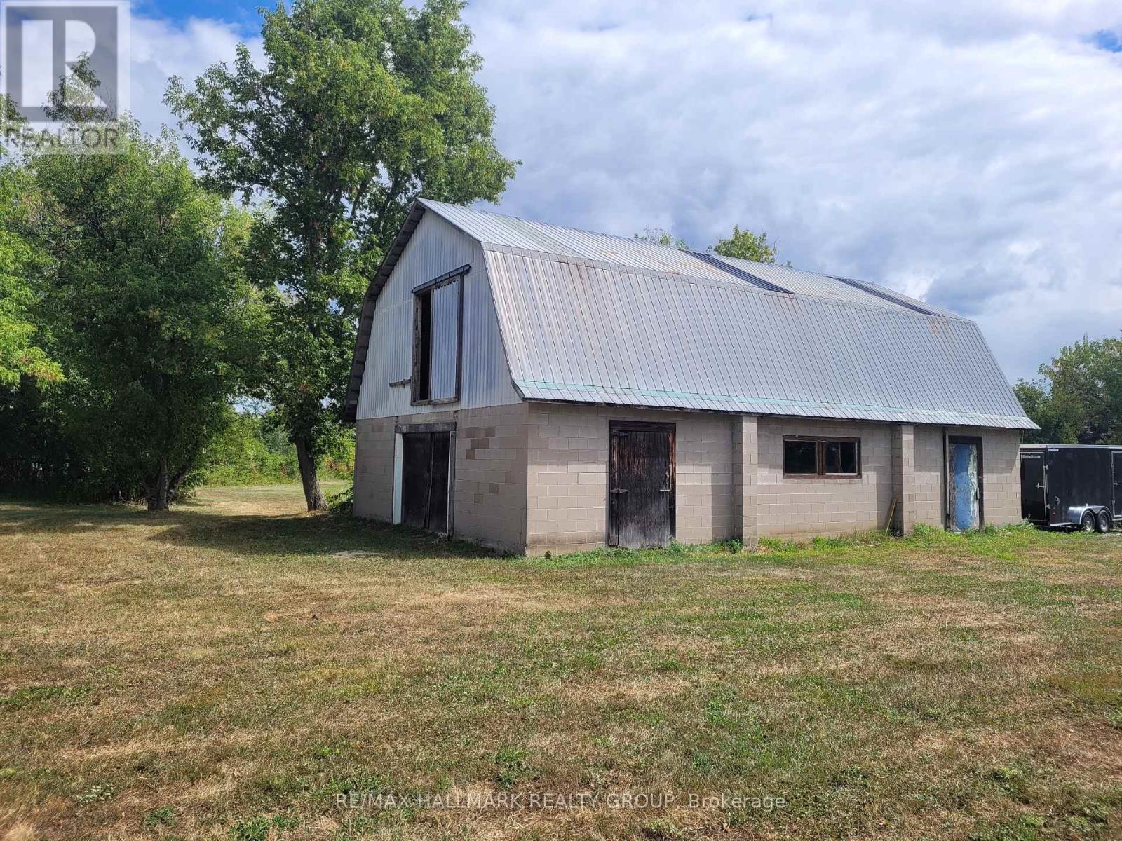 1352 County 43 Road Highway W, Montague, ON