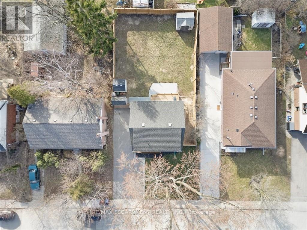 94 West 32Nd Street, Hamilton, ON - Outdoor