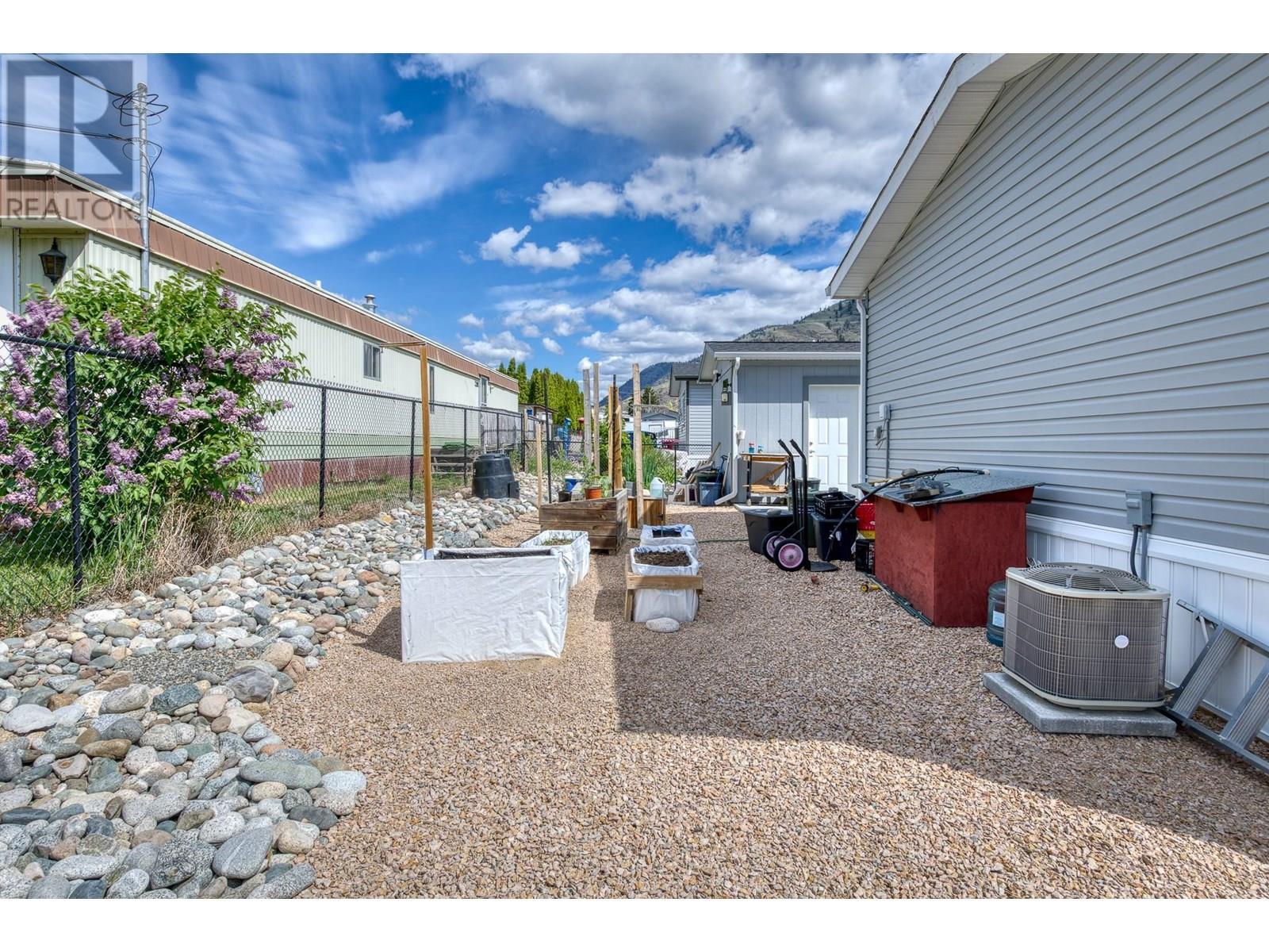 1118 Middle Bench Road Unit# 1, Keremeos, BC