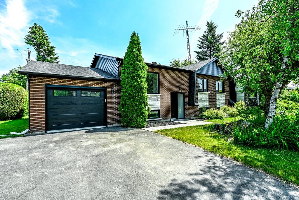 Frontage - 2010 Rue La Corne, Saint-Bruno-De-Montarville, QC - Outdoor
