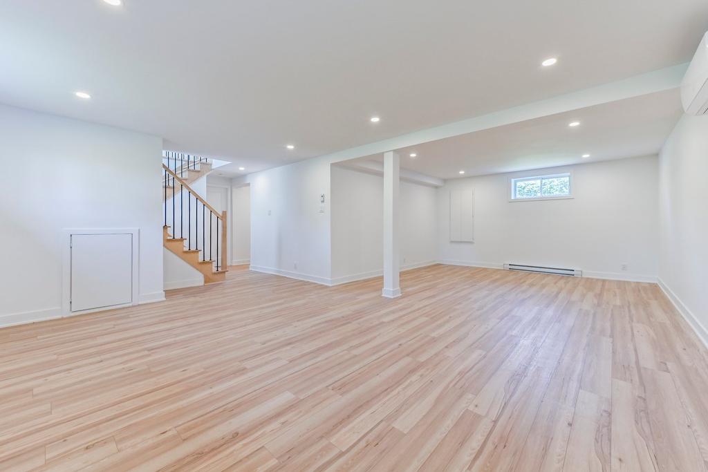 Family room - 2010 Rue La Corne, Saint-Bruno-De-Montarville, QC - Indoor