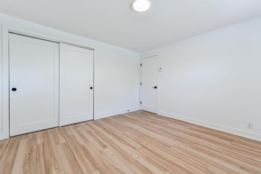 Bedroom - 2010 Rue La Corne, Saint-Bruno-De-Montarville, QC - Indoor Photo Showing Other Room