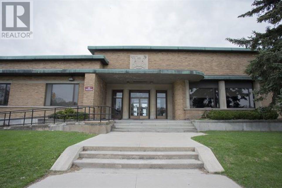 875 Queen St, Sault Ste. Marie, ON