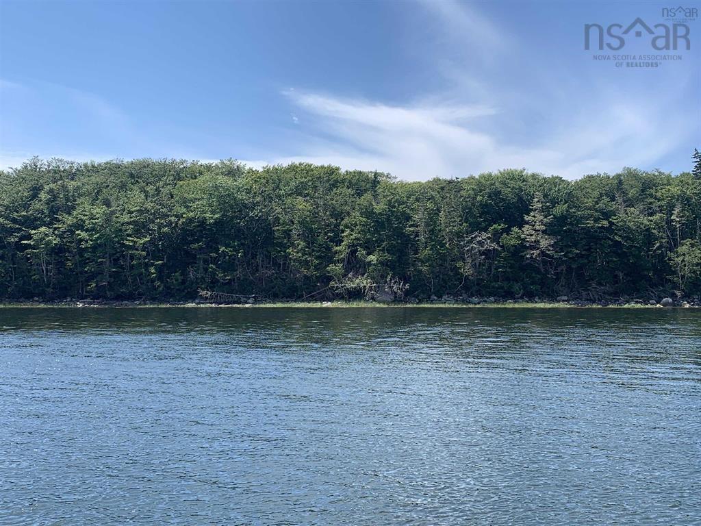 Mikes Island, Surette'S Island, NS