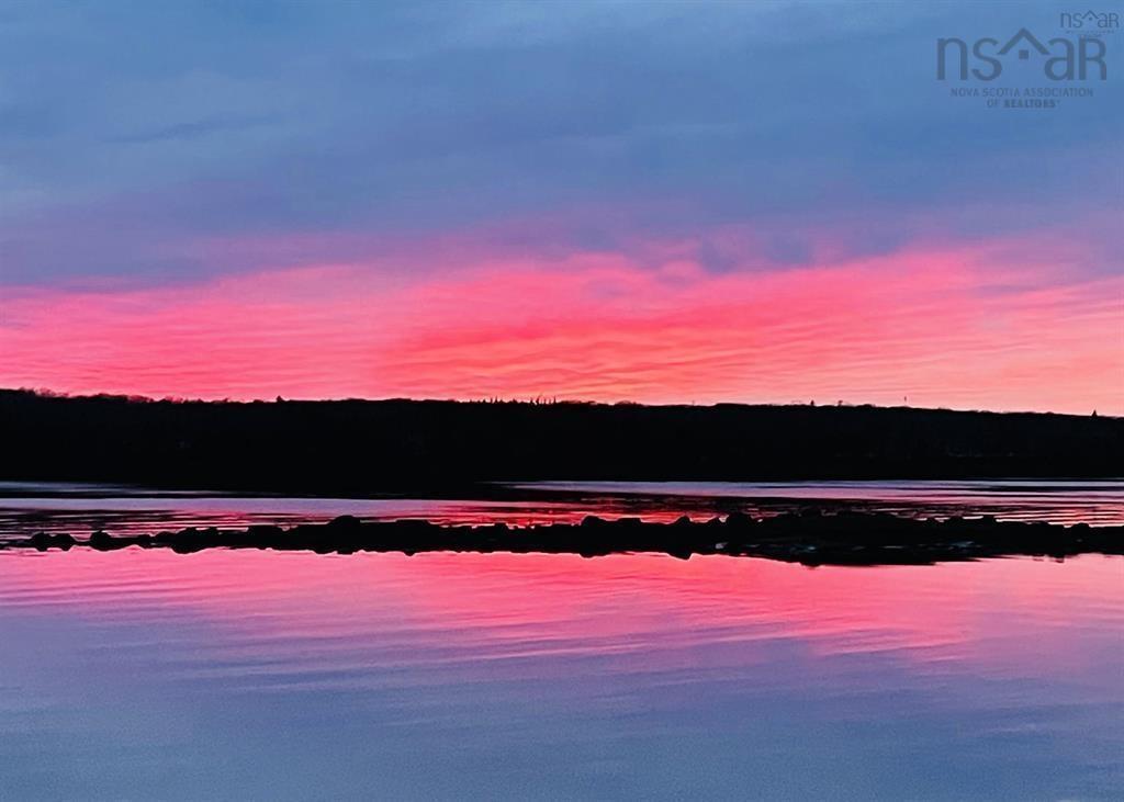 Mikes Island, Surette'S Island, NS