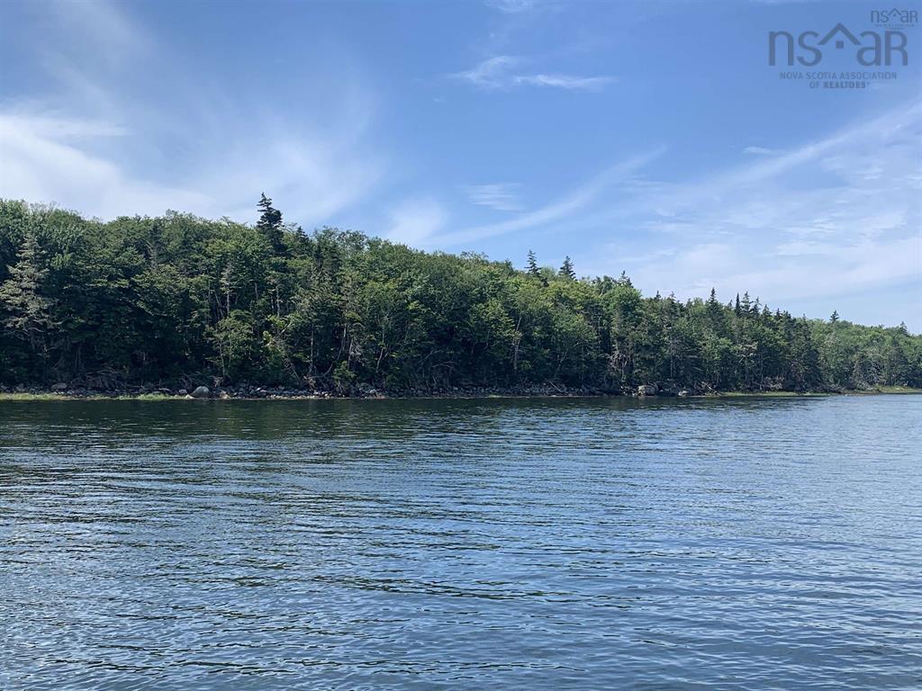 Mikes Island, Surette'S Island, NS