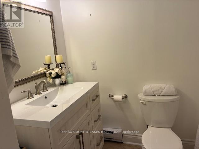 4 - 11 Laguna Parkway, Ramara, ON - Indoor Photo Showing Bathroom