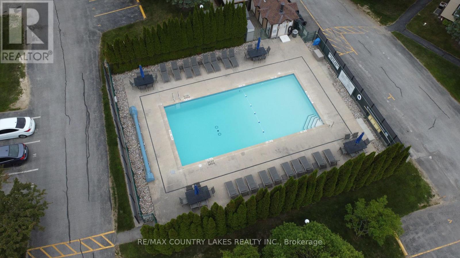 Awesome Pool - 4 - 11 Laguna Parkway, Ramara, ON - Outdoor With In Ground Pool