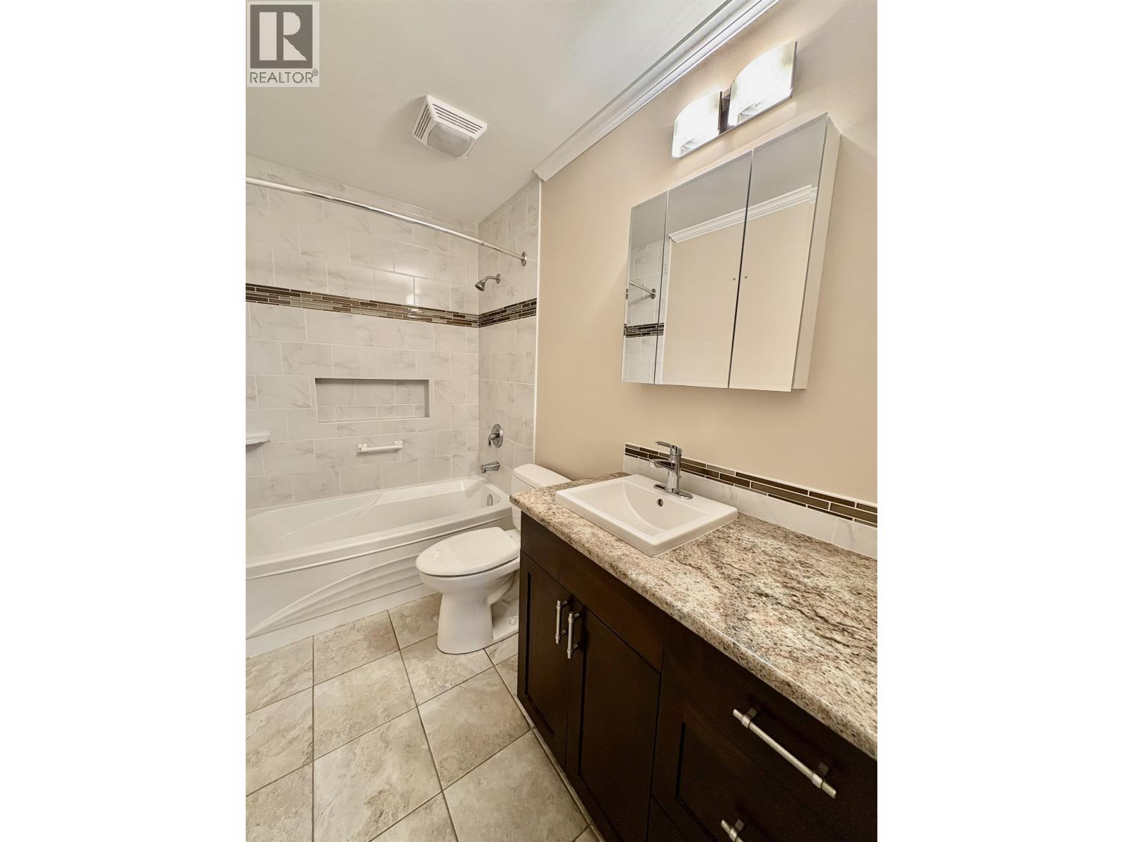 1407 Raven Street, Stewart, BC - Indoor Photo Showing Bathroom