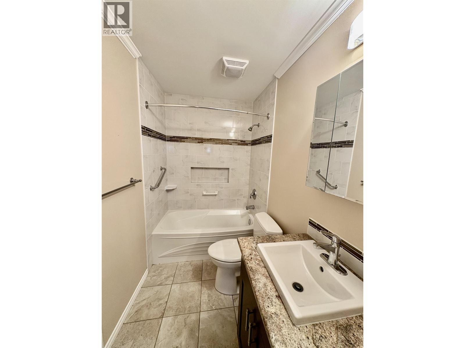 1407 Raven Street, Stewart, BC - Indoor Photo Showing Bathroom