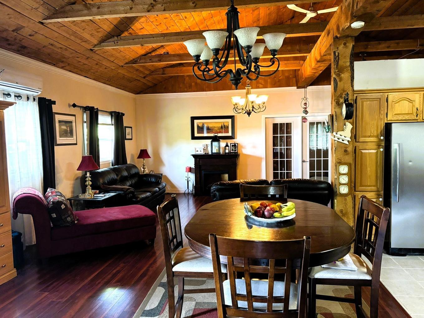 44 Church Street, Parrsboro, NS