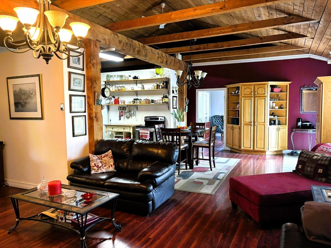 44 Church Street, Parrsboro, NS