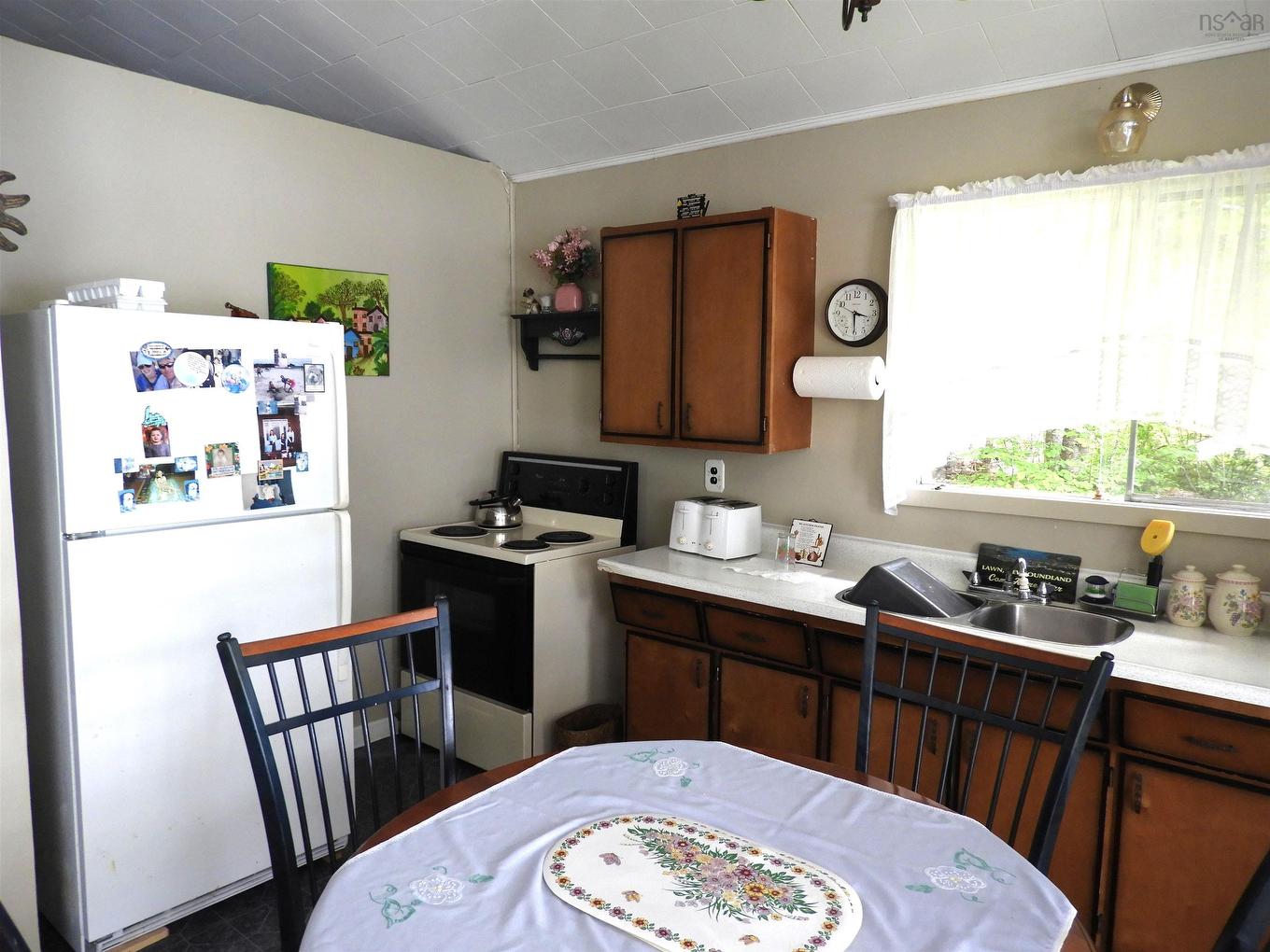 70 Sefferns Lake Drive, Aldersville, NS