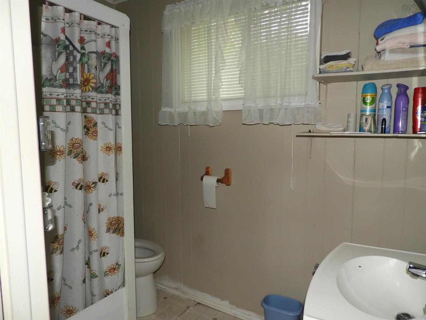 70 Sefferns Lake Drive, Aldersville, NS