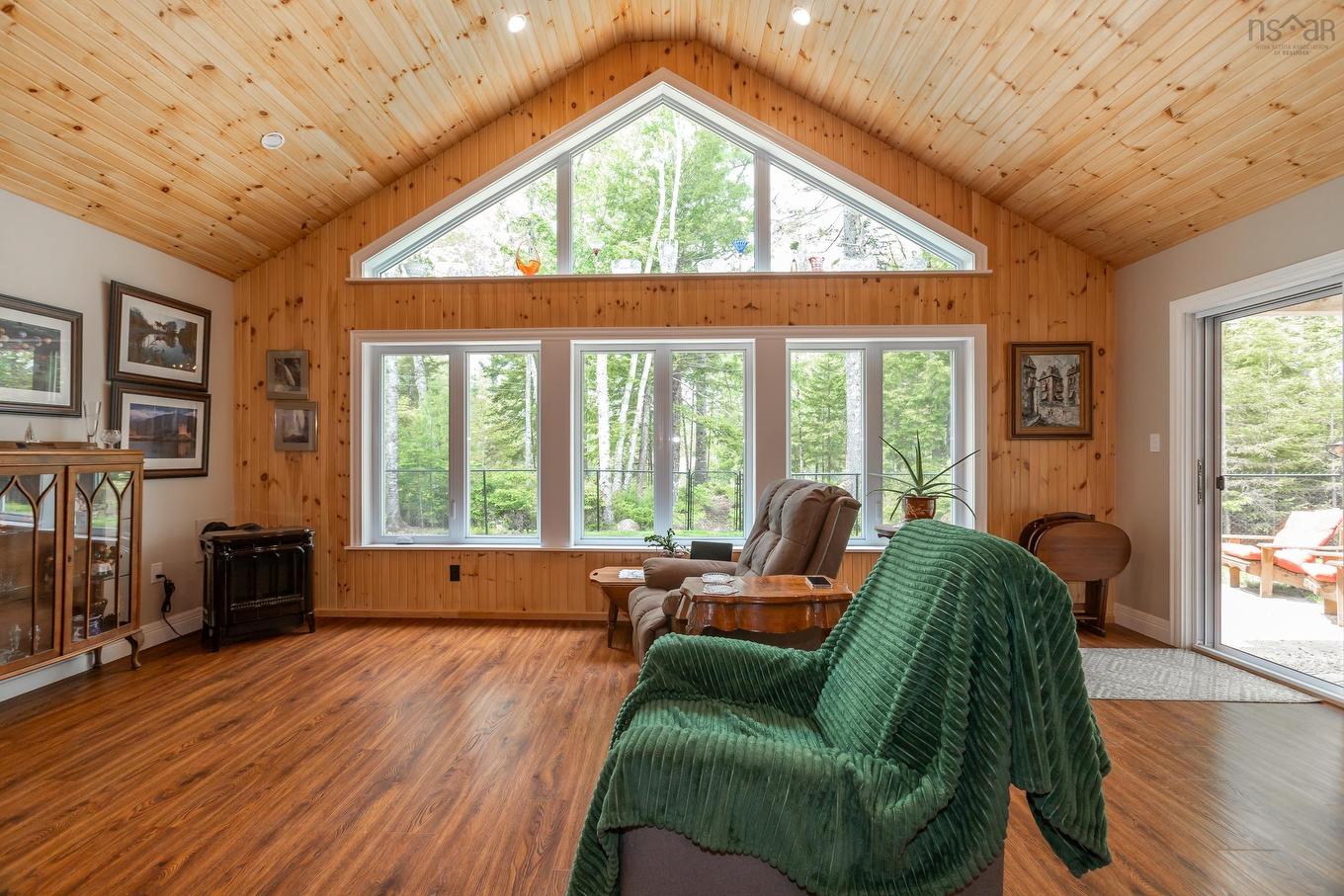 101 Cozy Crescent, Vaughan, NS